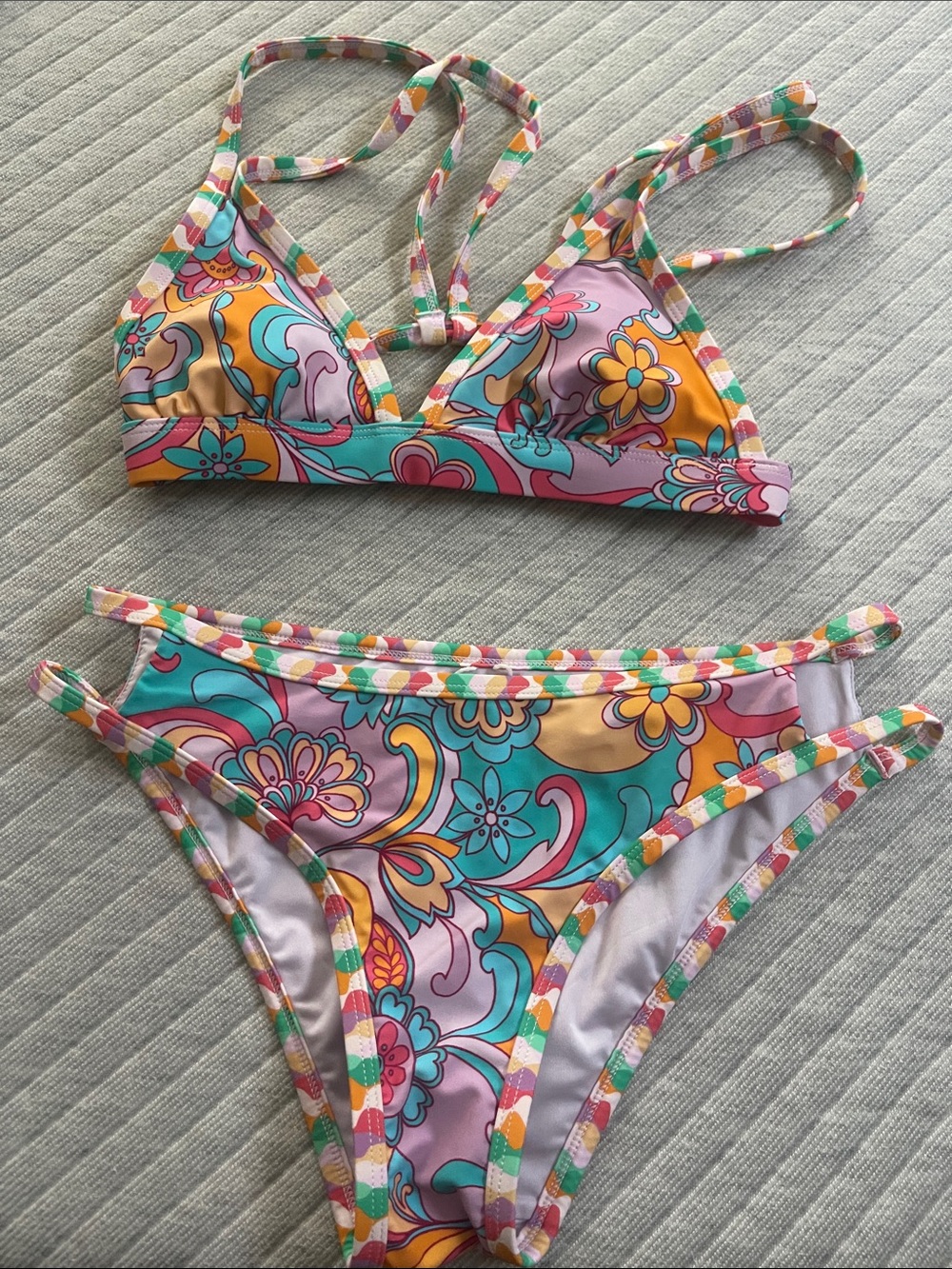 CUPSHE Two-Piece Bikini